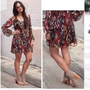 Joie Dalton Snakeskin Textured Gray Ankle Boots